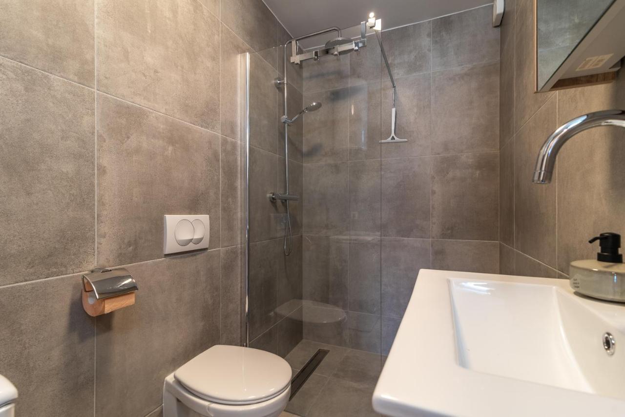 Delux Apartment Eva Trogir Buitenkant foto