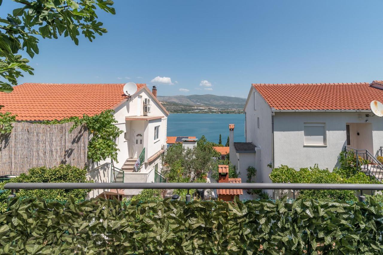 Delux Apartment Eva Trogir Buitenkant foto