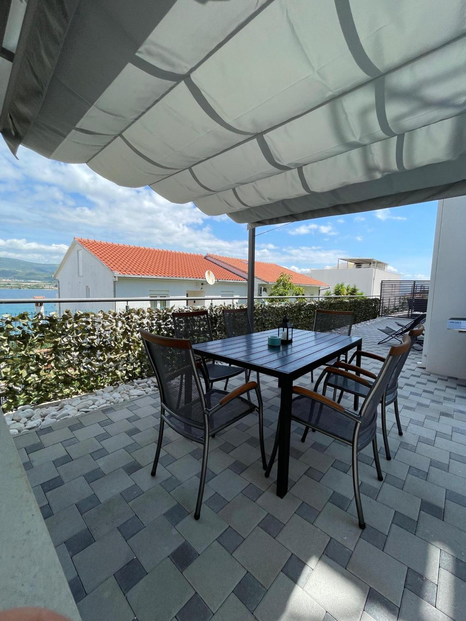 Delux Apartment Eva Trogir Buitenkant foto